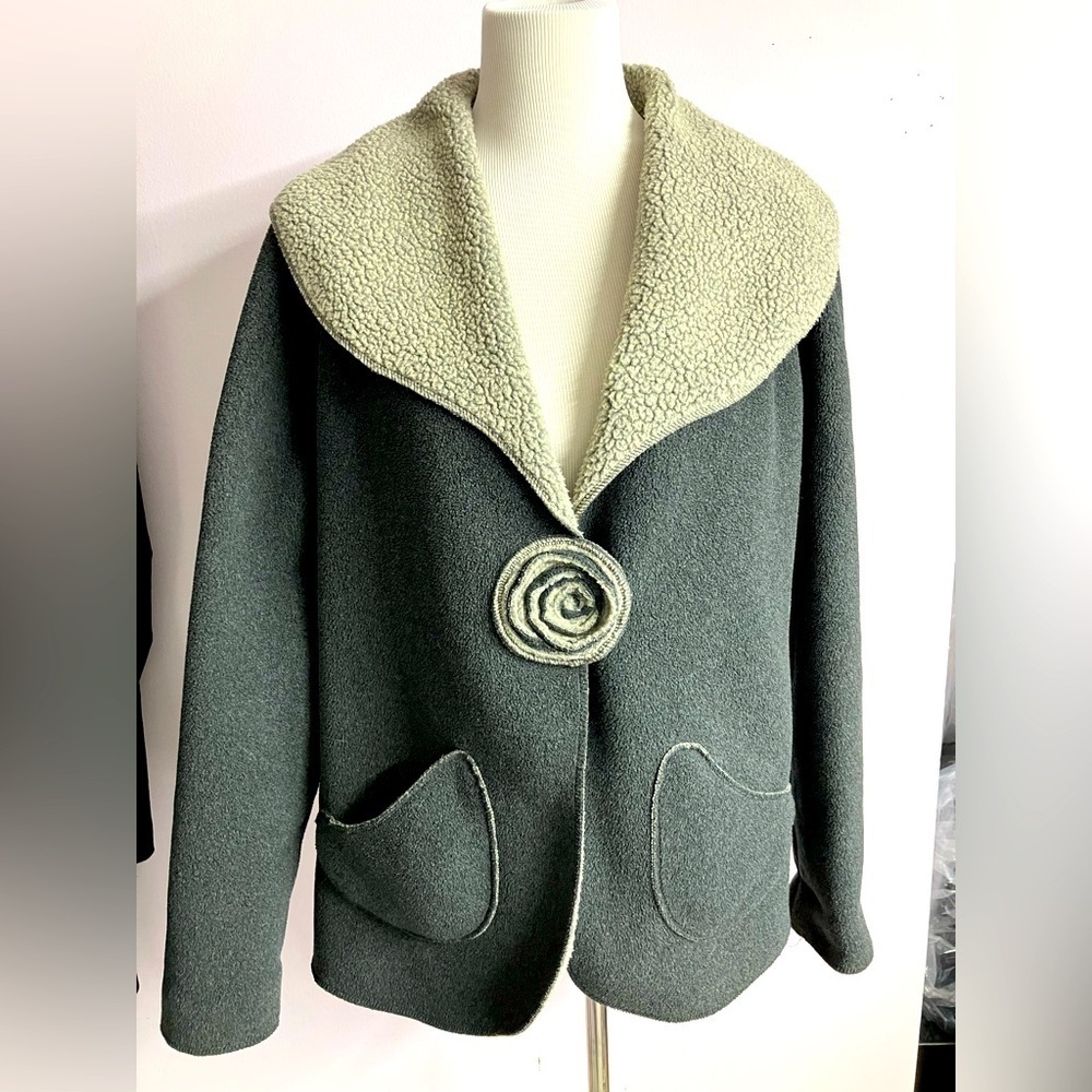 Women’s Fleece Shawl Collar Jacket, Large, Two-Tone Gray, Chameleon